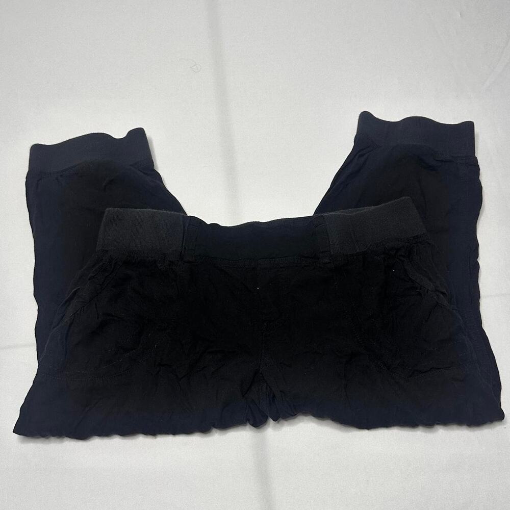 2B Bebe Size Small Black Vintage Capris Suoer Soft & Flattering